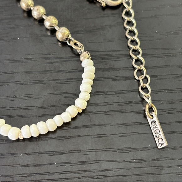 Gorgeous Gerard Yosca Necklace 60" With Mixed Metals White Beads And Rhinestones - Picture 2 of 4